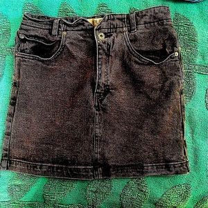 Free People. Black miniskirt. Size 28